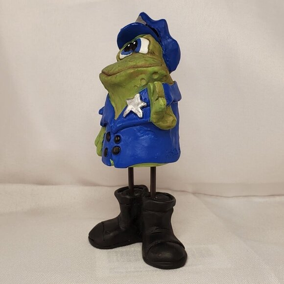Russ Berrie Frog Cop from the Teenie Countrykins series By Kathleen Kelly - Picture 3 of 10